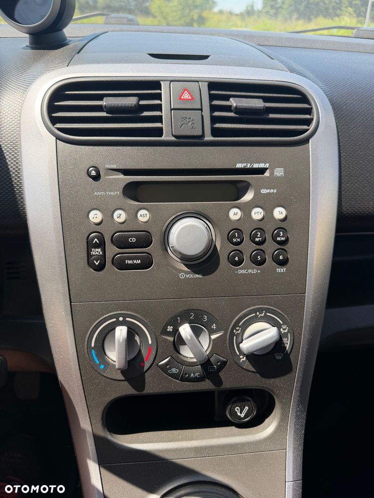 Opel Agila - 38