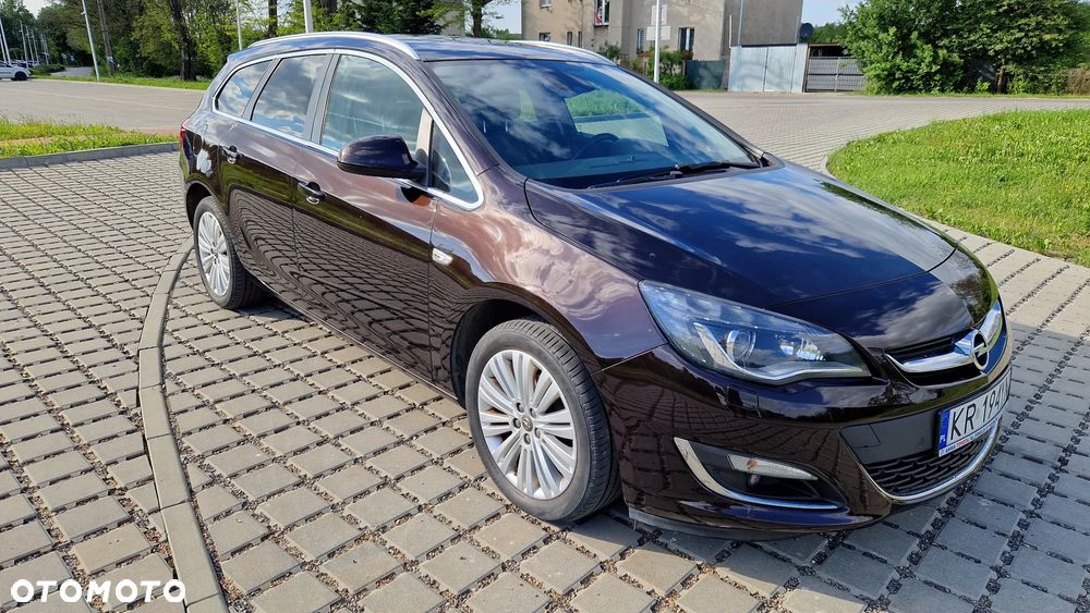 Opel Astra 2014 photo 4