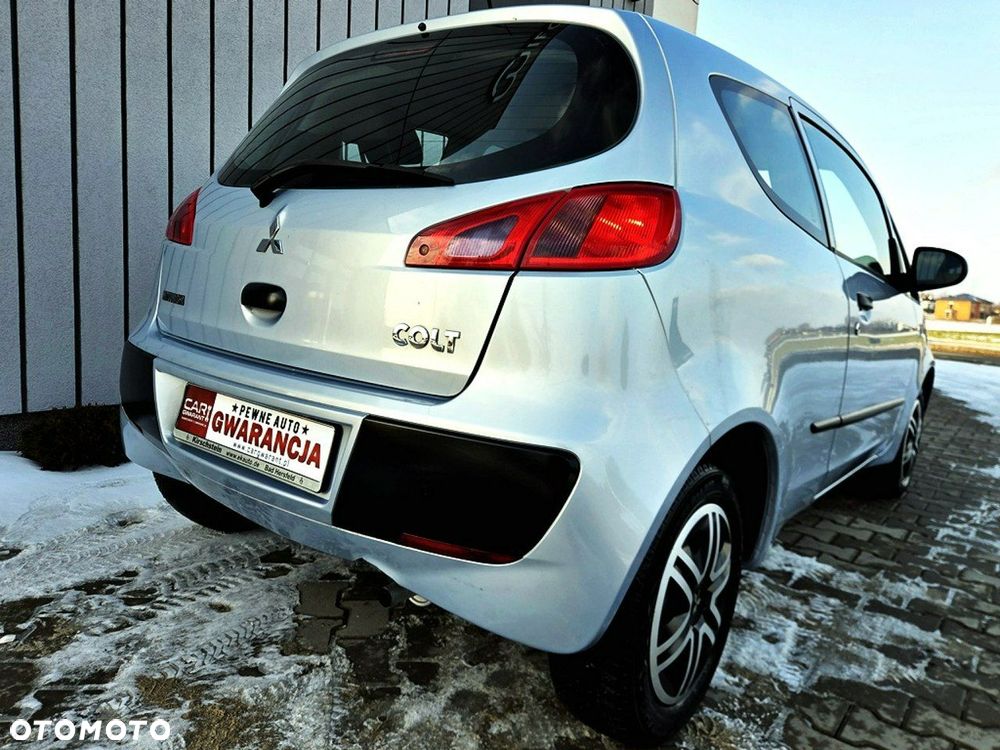 Mitsubishi Colt 1.1 - 21