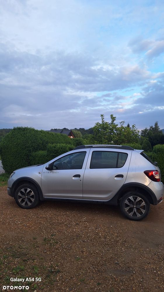 Dacia Sandero Stepway dCi 90 (S&S) Celebration - 4