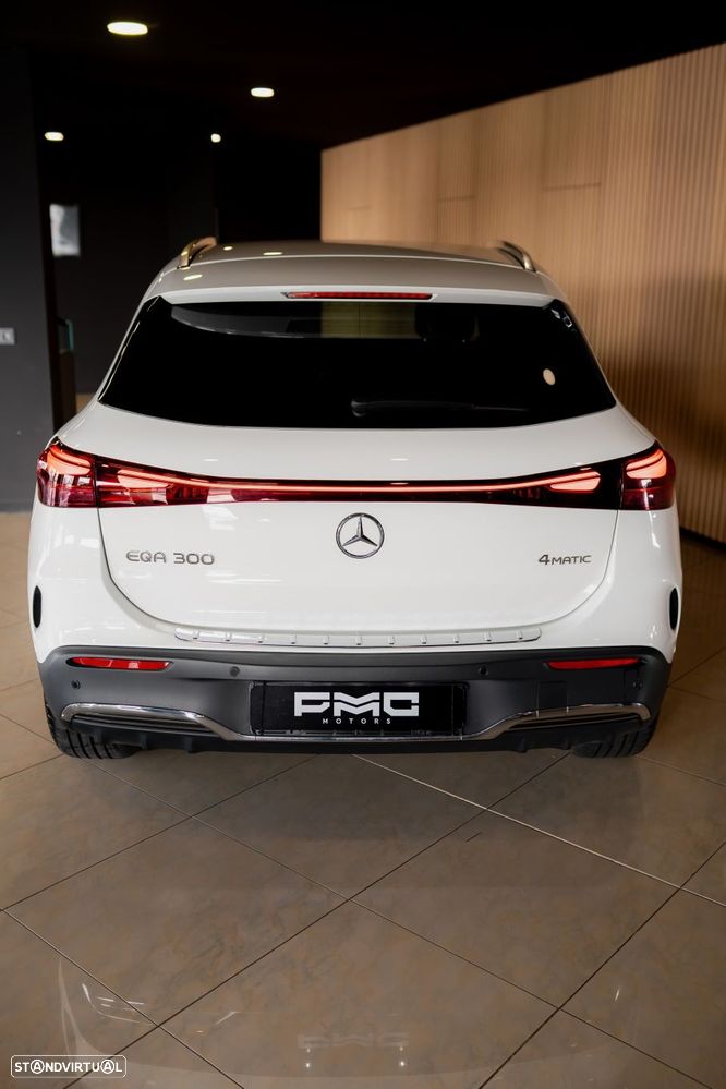 Mercedes-Benz EQA 300 4Matic AMG Line - 21