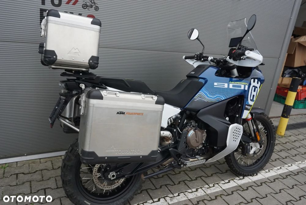 Husqvarna Norden - 3