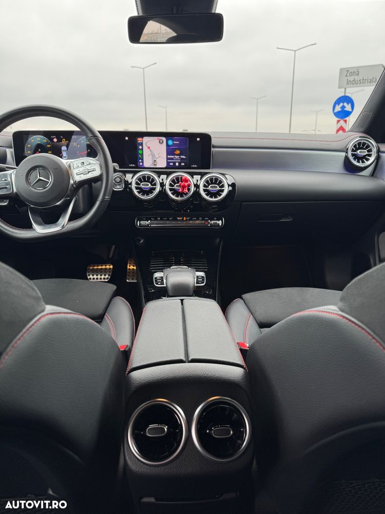 Mercedes-Benz CLA - 13