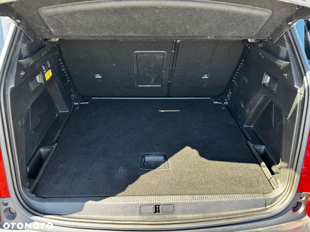 Peugeot 3008 1.2 PureTech Allure Pack S&S EAT8 - 9