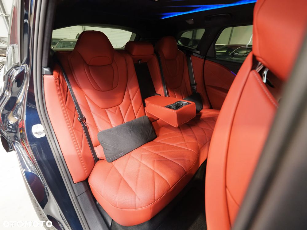 BMW XM PHEV sport - 19