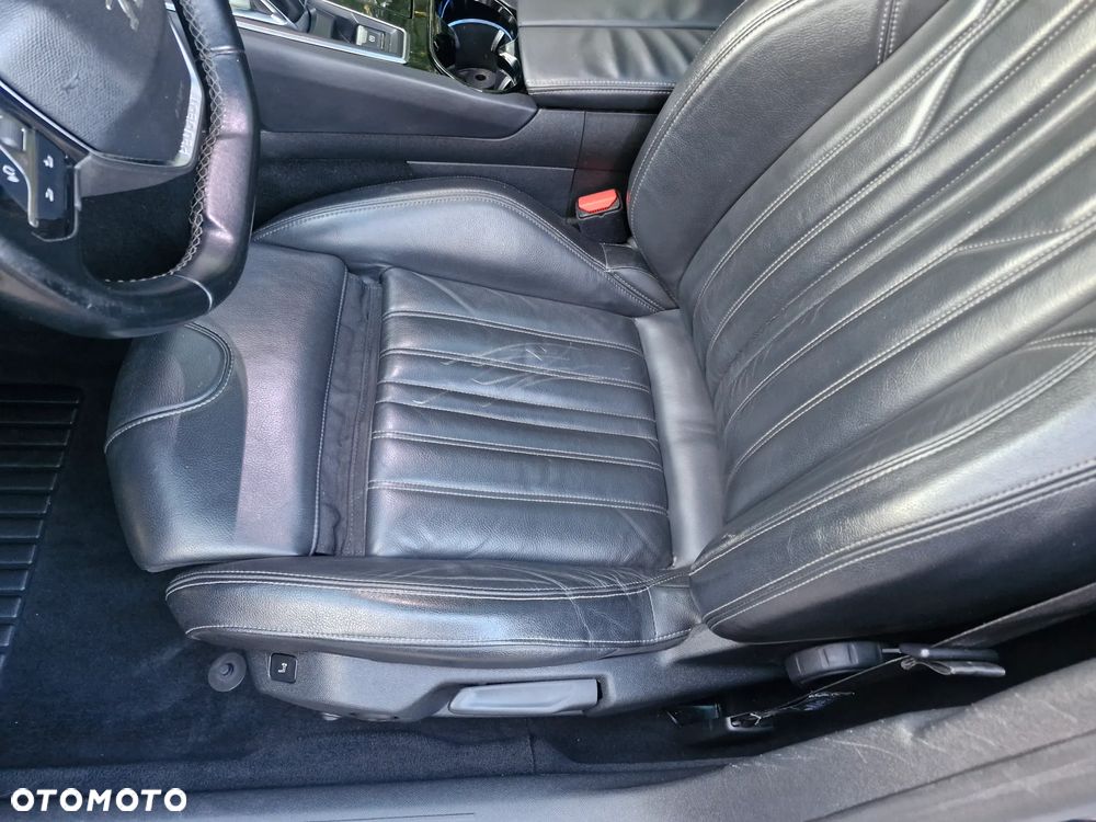 Peugeot 508 BlueHDi 130 EAT8 Allure Pack - 31