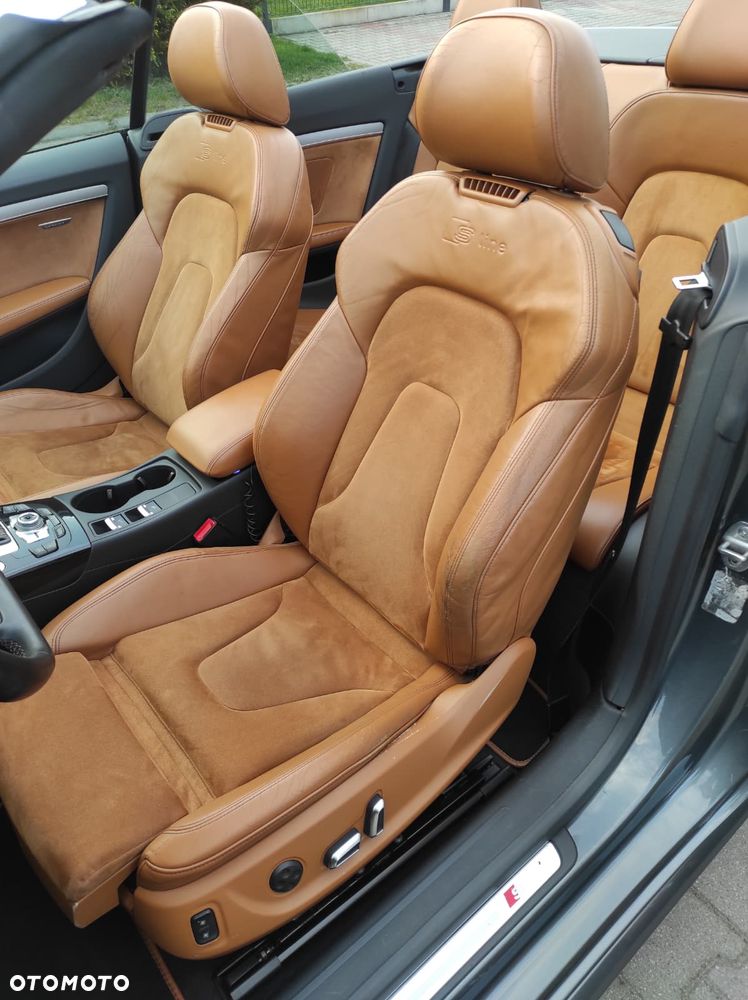 Audi A5 Cabrio 3.0 TDI DPF quattro S tronic - 9