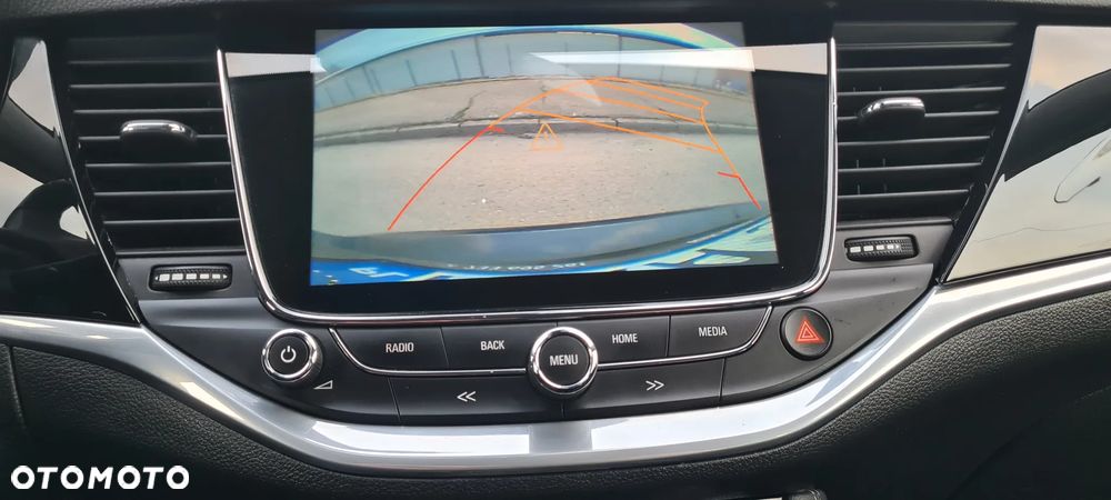 Opel Astra 1.4 Turbo Innovation - 34