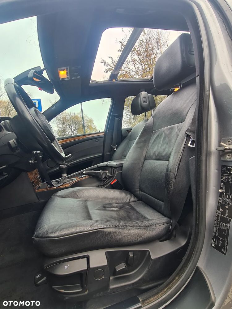 BMW Seria 5 525d xDrive Edition Sport - 16