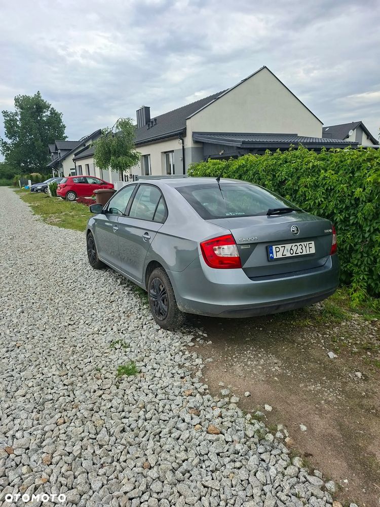 Skoda RAPID 1.2 TSI Active - 2