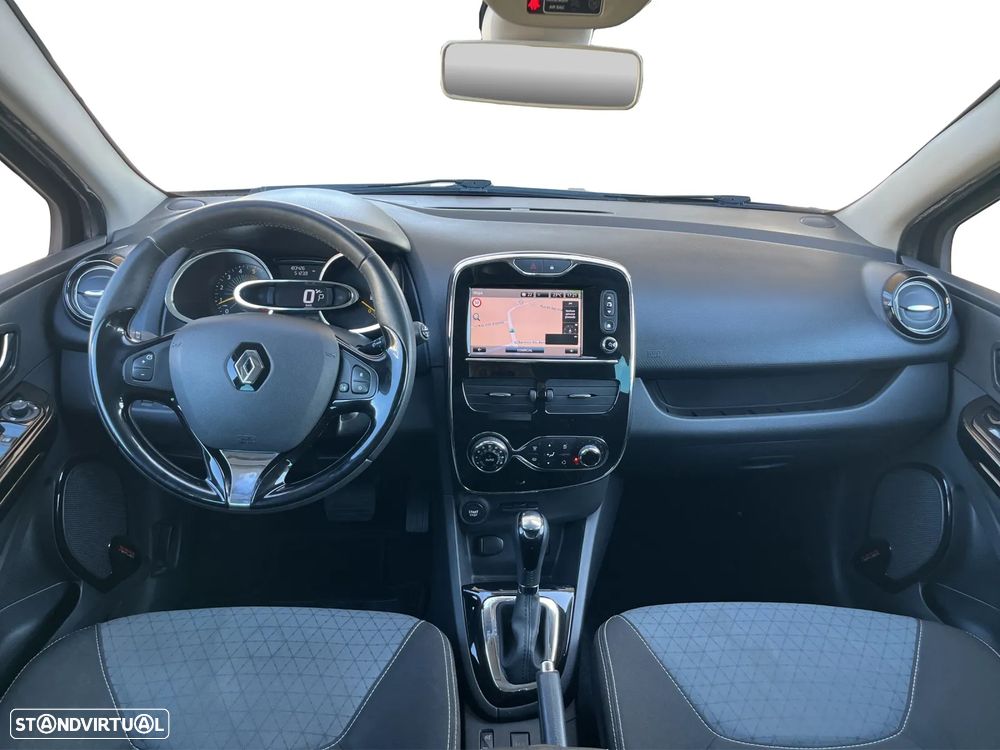 Renault Clio 1.5 dCi Limited EDC - 8