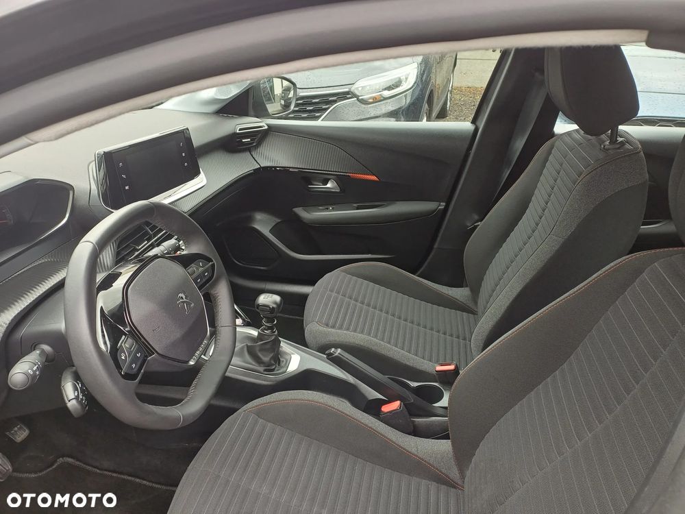 Peugeot 208 PureTech 100 Allure - 15