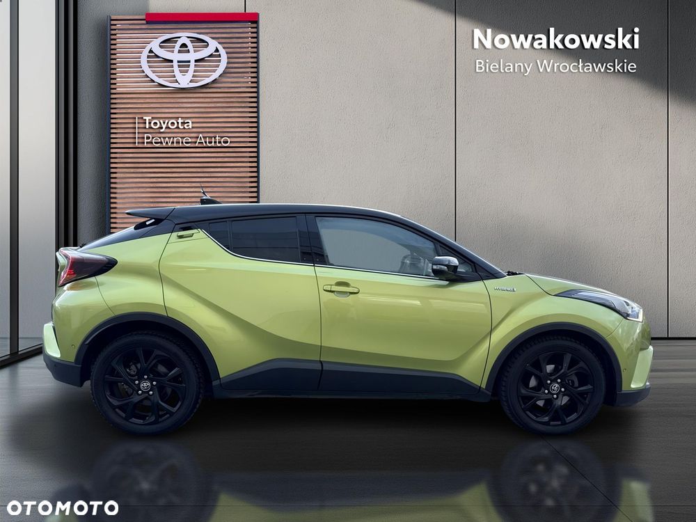 Toyota C-HR 1.8 Hybrid Neon Lime powered by JBL - 28
