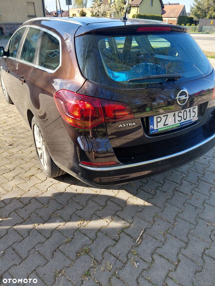 Opel Astra 1.6 CDTI Sport - 4