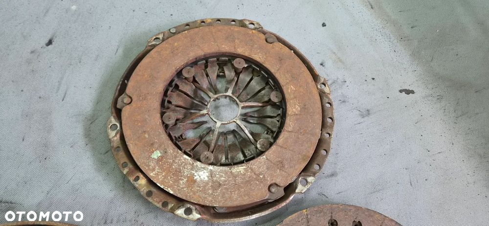 Sprzęgło koło dwumasowe tarcza docisk Ford Kuga Mk1 C-Max 2,0 TDCI 100kW 136KM G6DG 30725309 - 9