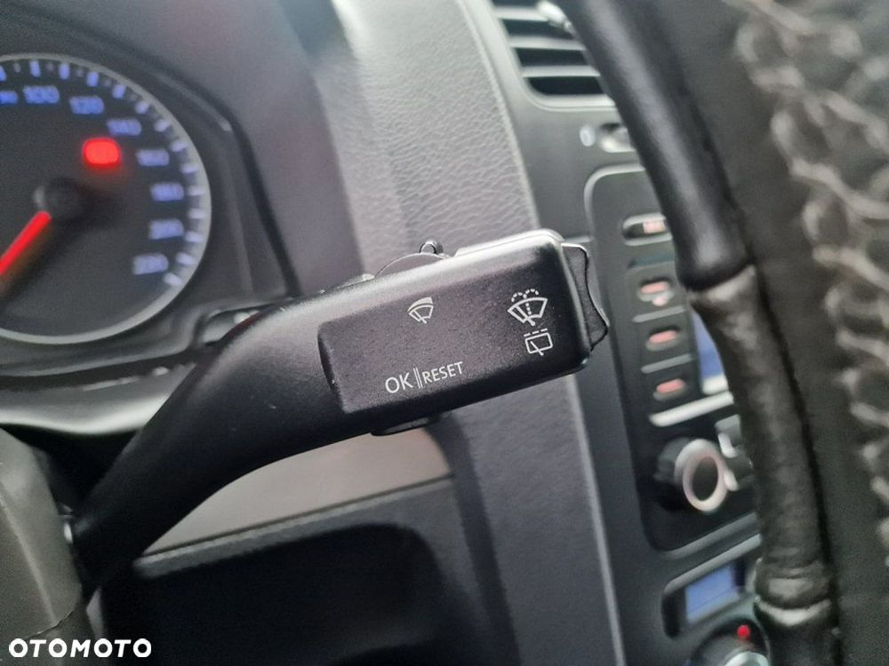 Volkswagen Golf V 1.4 FSI Comfortline - 13