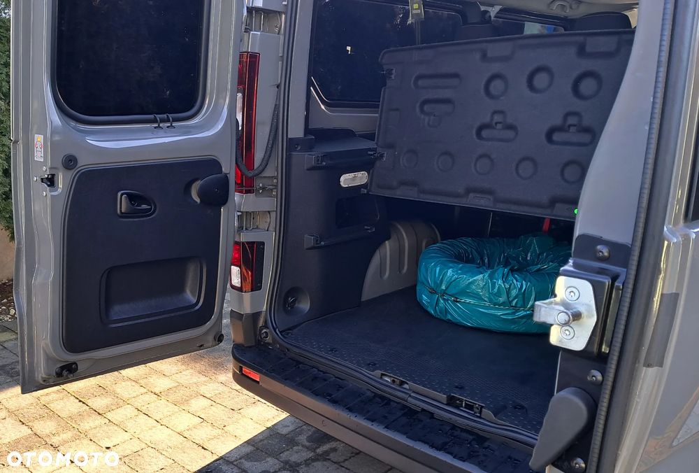 Renault Trafic 1.6 dCi - 21