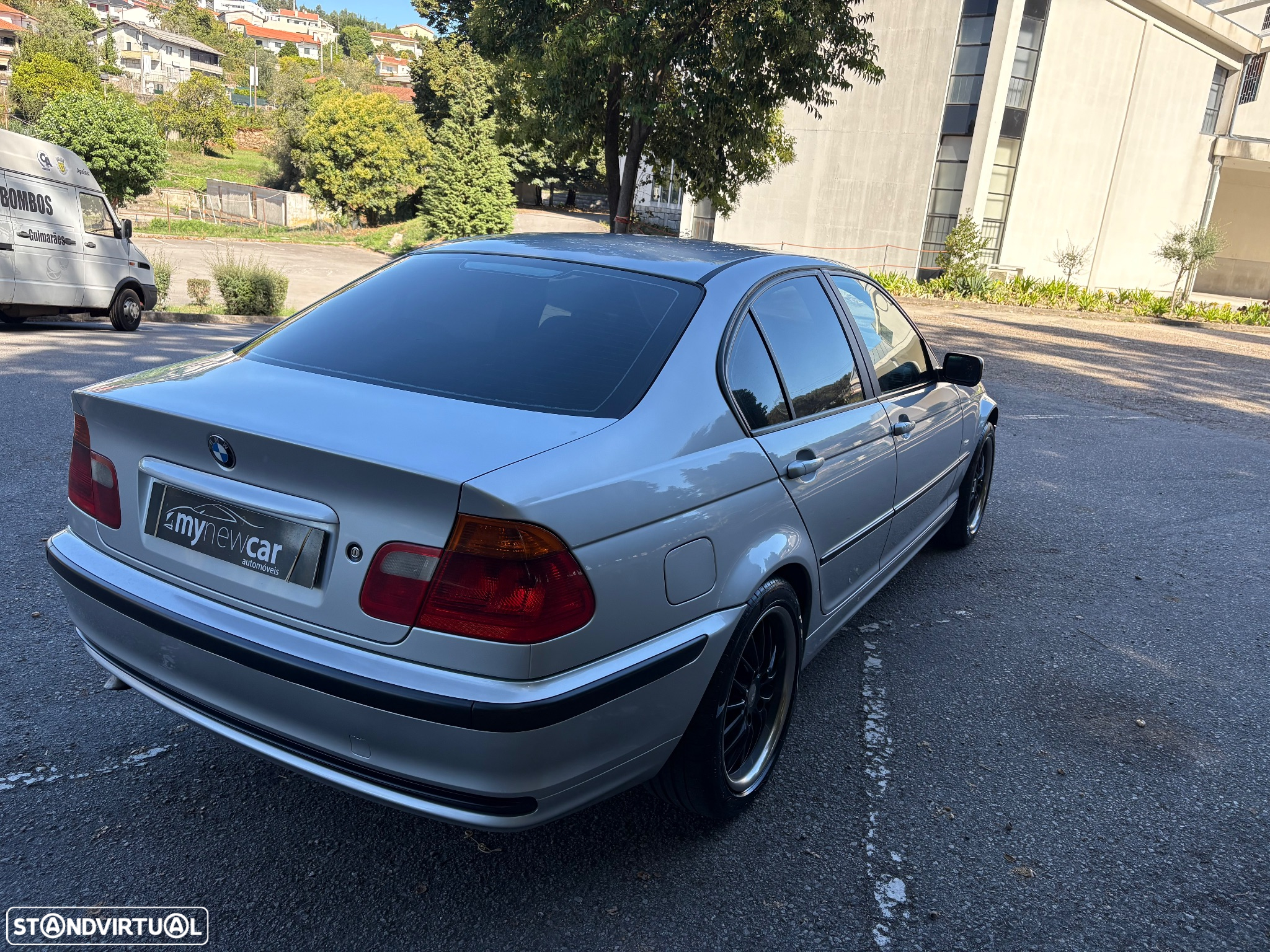 BMW 320 d - 16