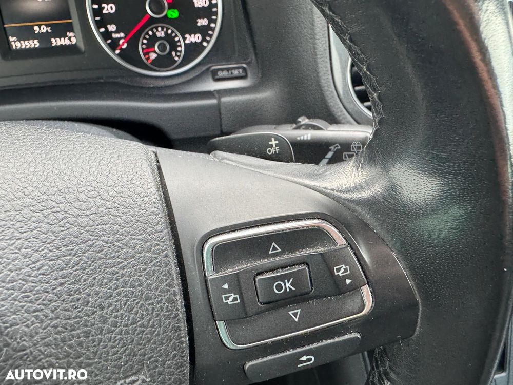 Volkswagen Tiguan 2.0 TDI DPF 4Motion BlueMotion Technology DSG Lounge Sport & Style - 12