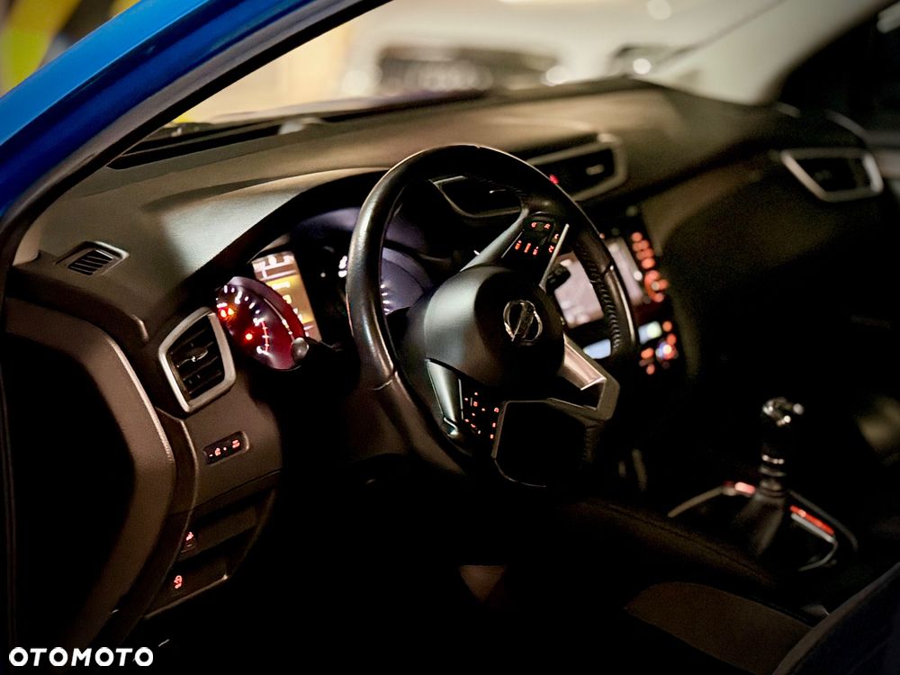 Nissan Qashqai 1.5 dCi N-Connecta - 14