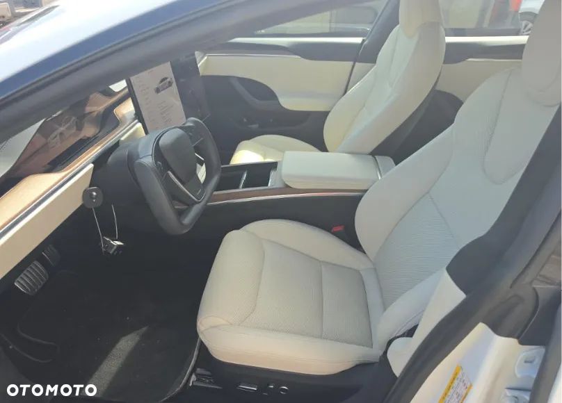 Tesla Model S AWD - 7