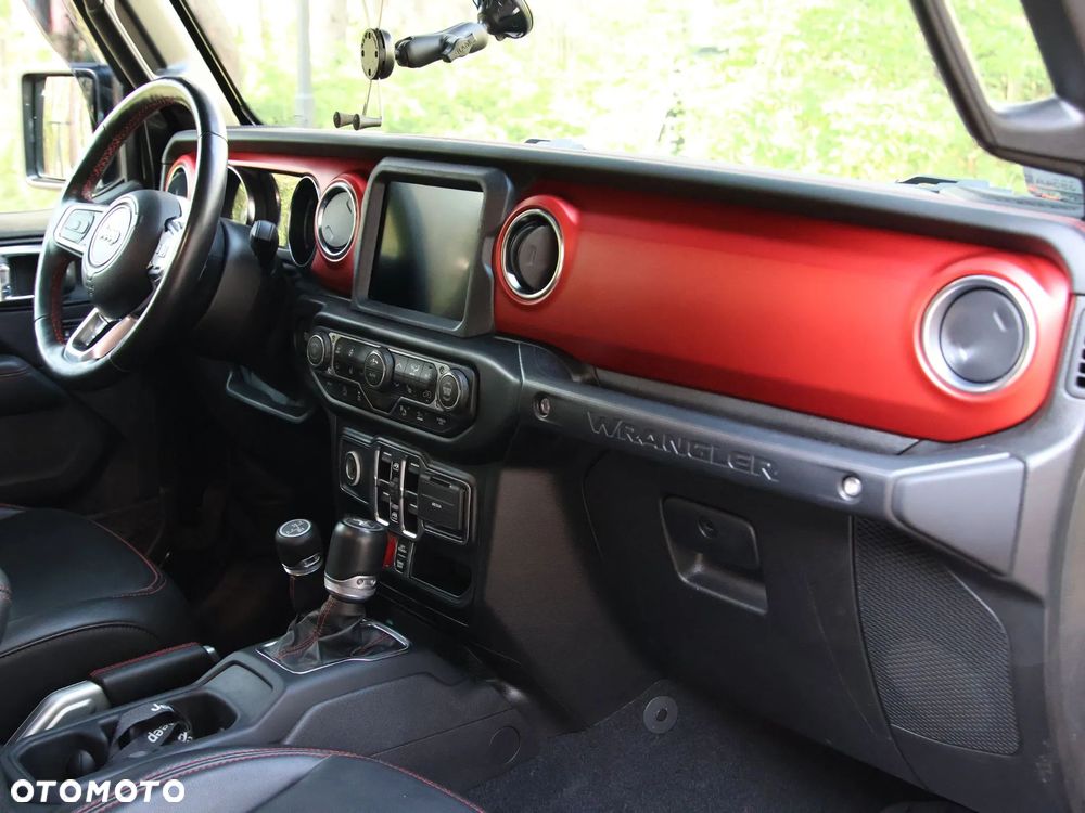 Jeep Wrangler - 14