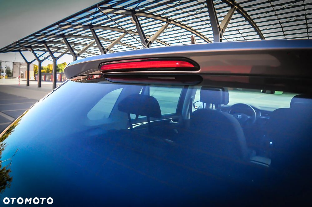 Volkswagen Tiguan - 35