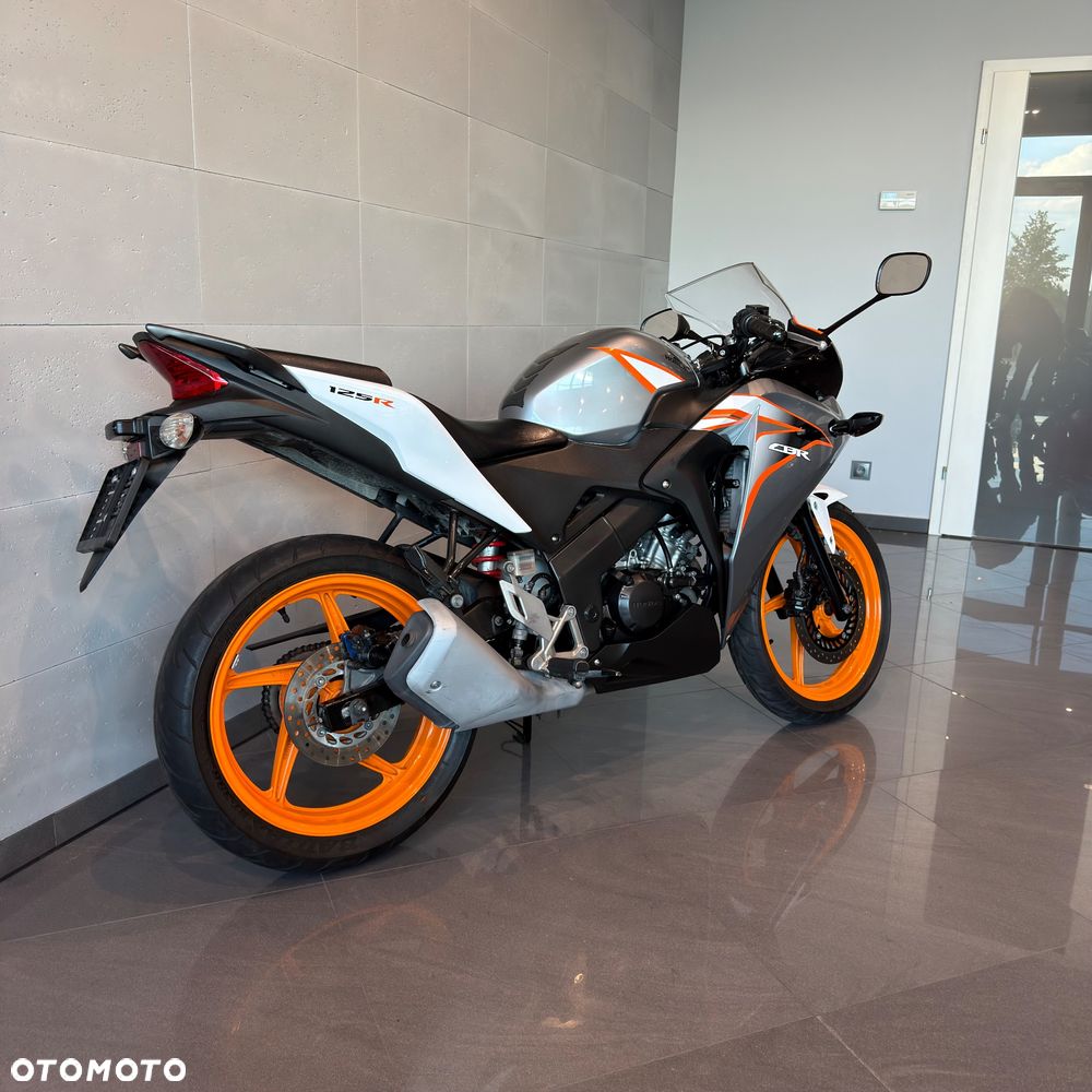 Honda CBR - 3