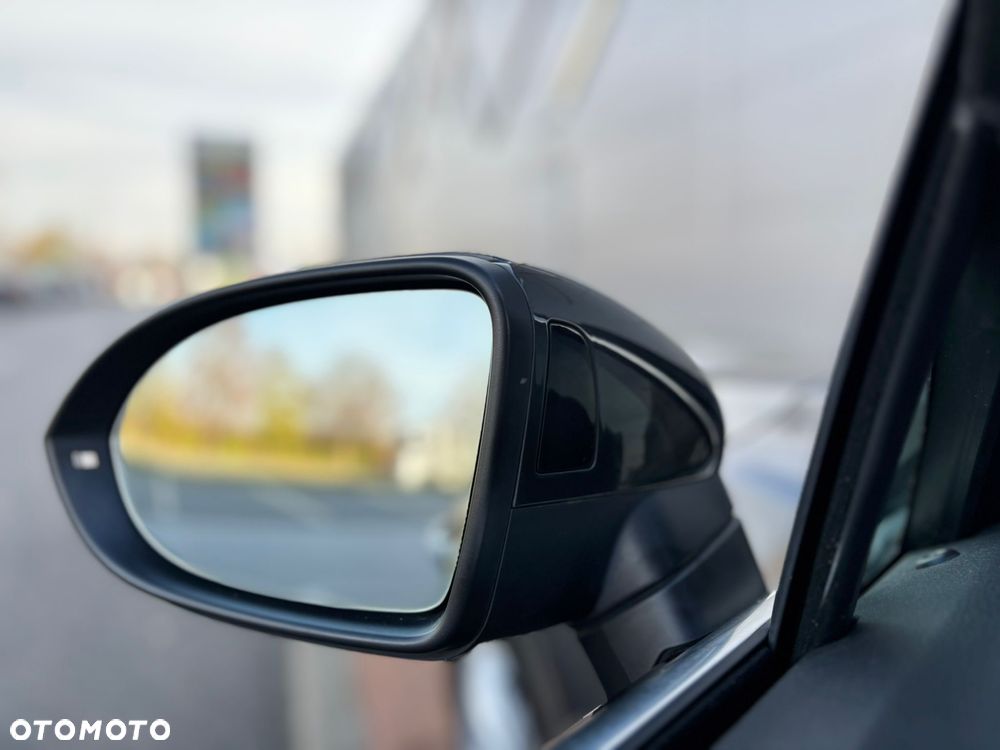 Volkswagen Passat 2.0 TDI BMT Highline DSG - 30