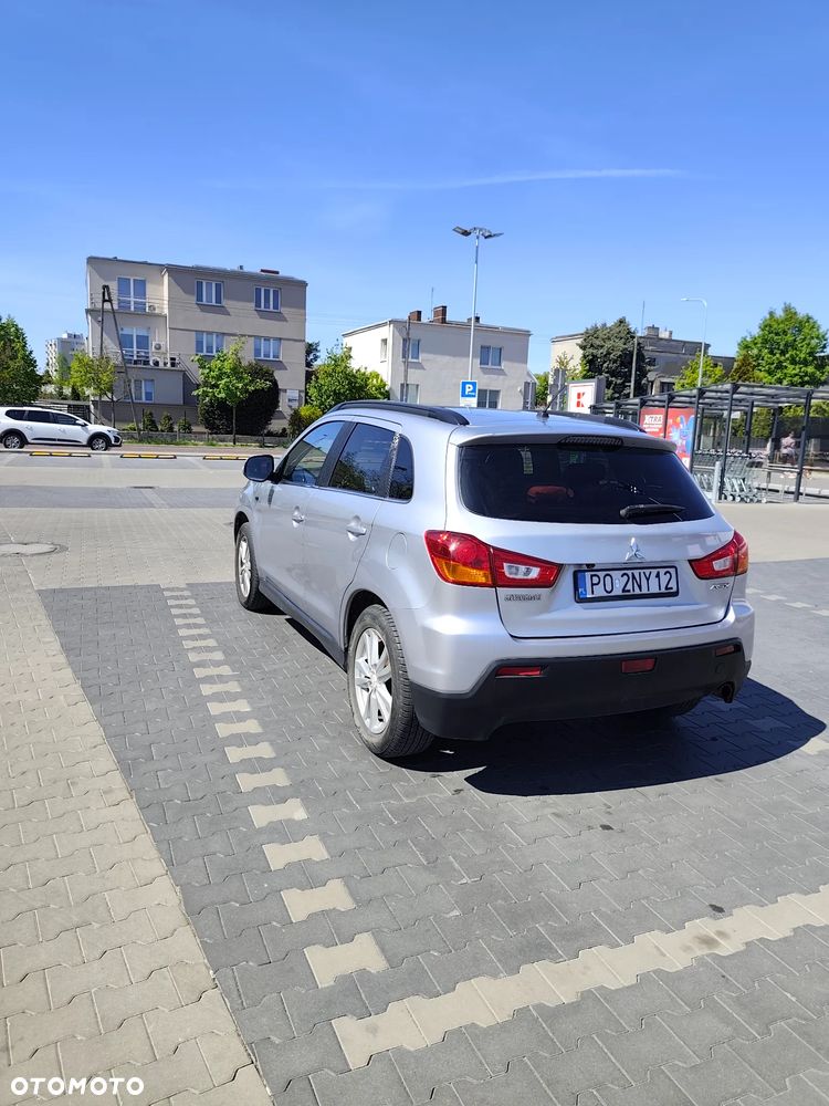Mitsubishi Asx 2011 photo 5