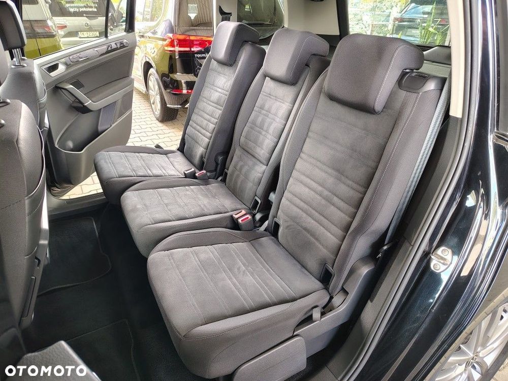 Volkswagen Touran 1.5 TSI EVO Highline DSG - 11