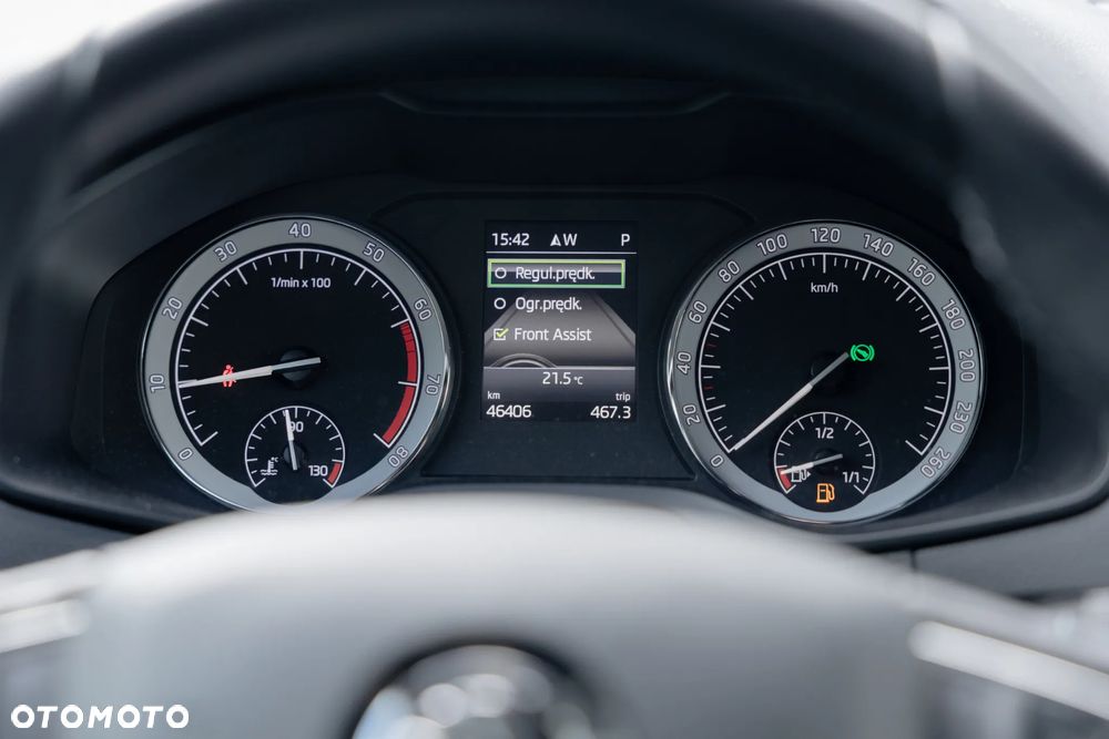 Skoda Karoq 1.5 TSI ACT GPF 4x2 Ambition DSG - 18