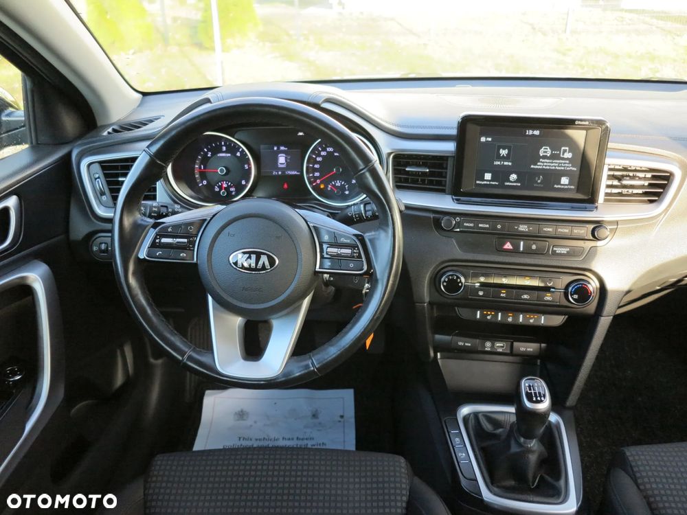 Kia Ceed - 17