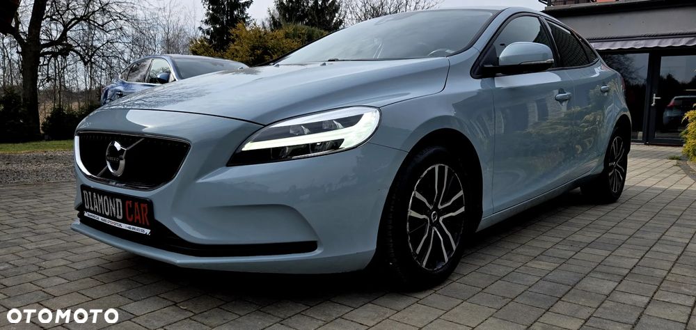 Volvo V40 D2 Geartronic Momentum - 4