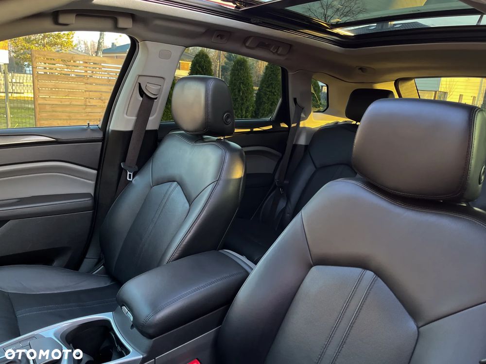Cadillac SRX 3.0 V6 AWD Sport Luxury - 4