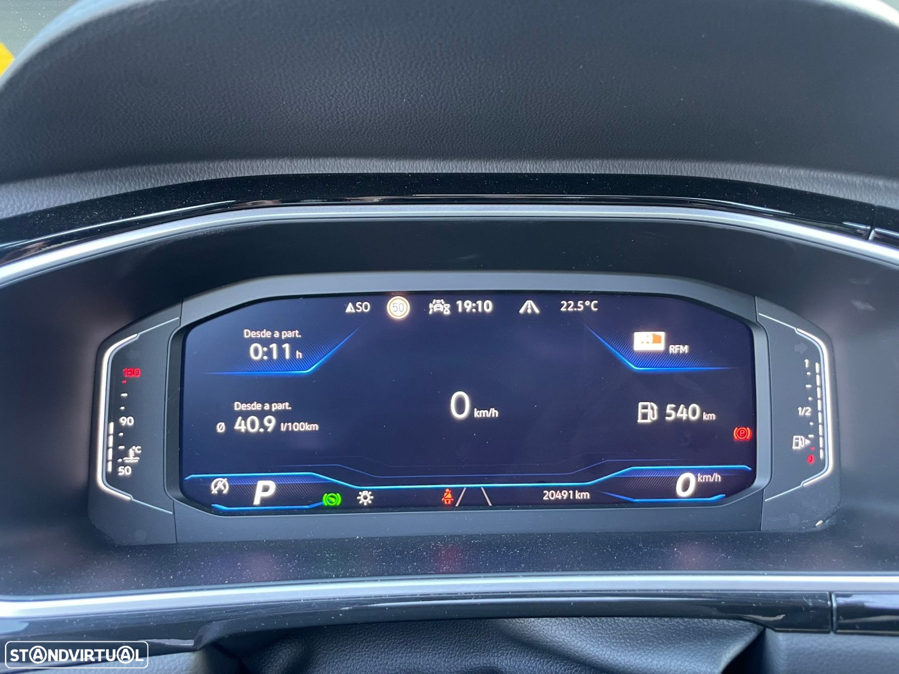 VW T-Roc 1.5 TSI R-Line DSG - 22