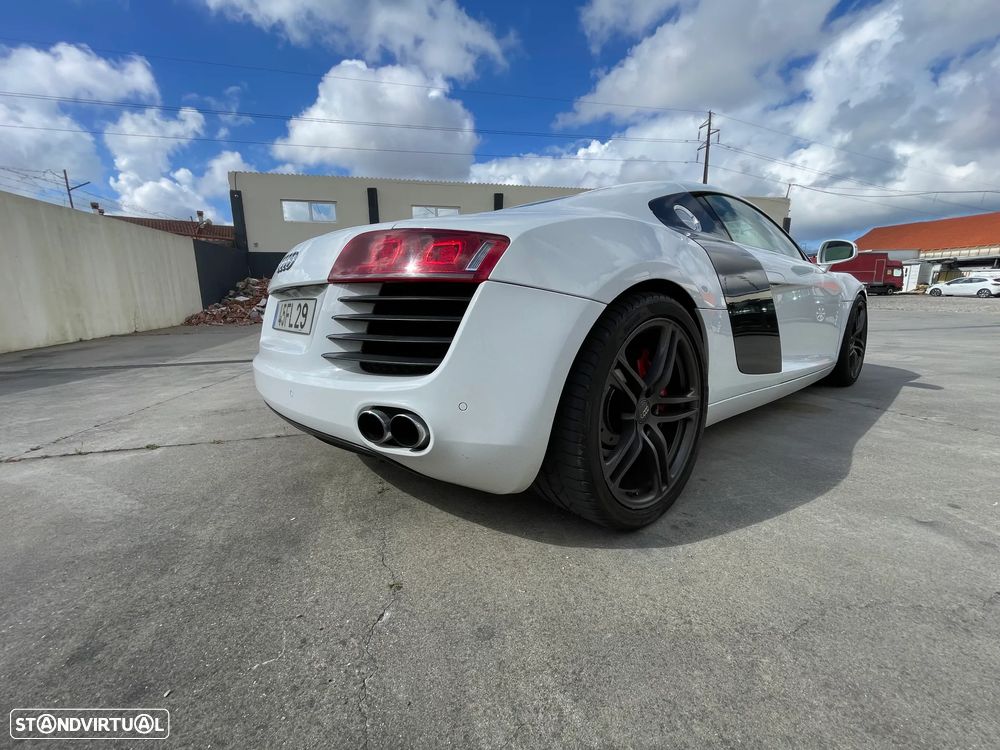Audi R8 Coupé 4.2 FSI V8 quattro R-tronic - 5