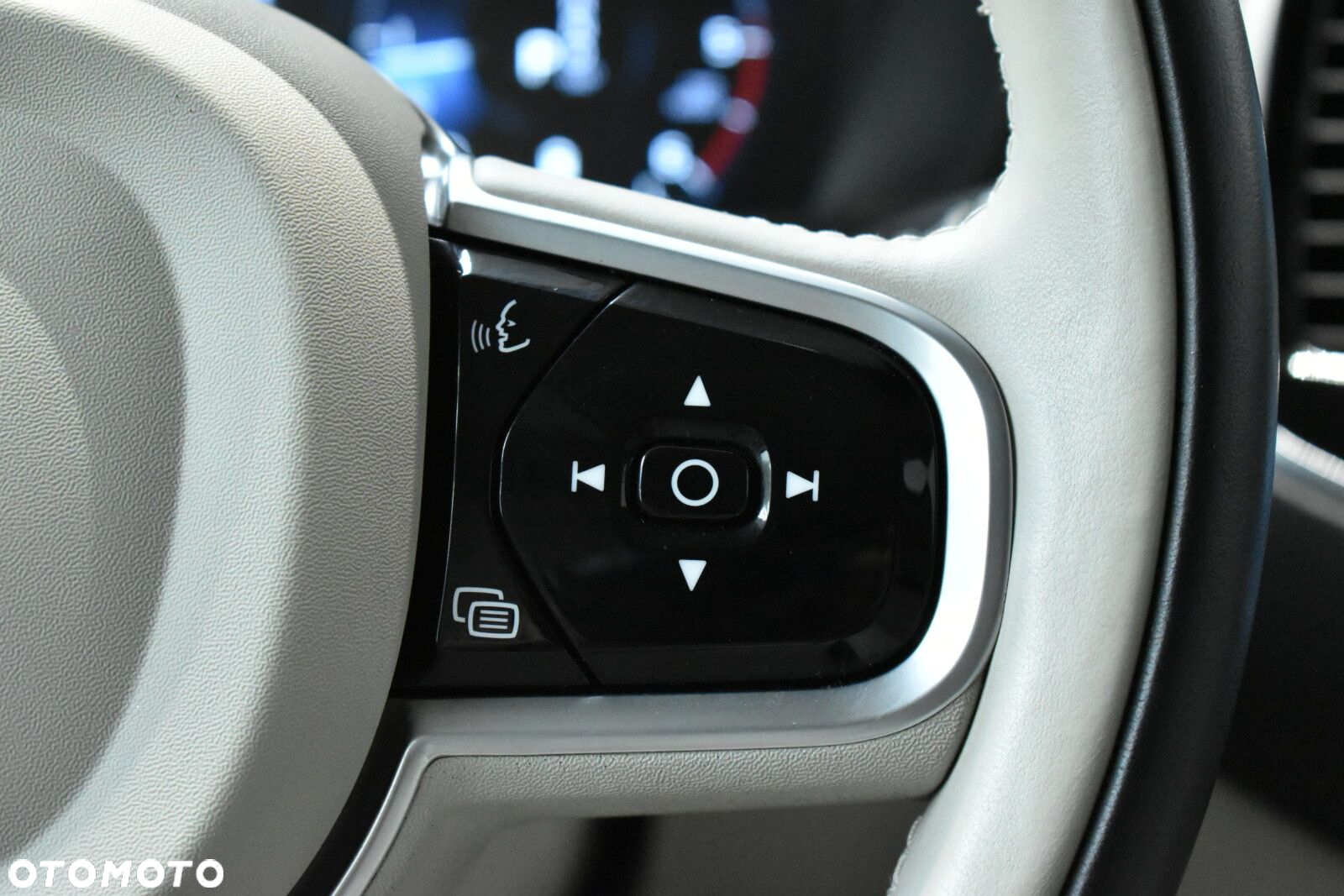 Volvo XC 90 - 14