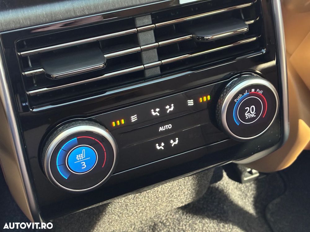 Land Rover Range Rover 4.4 V8 P530 HSE - 31