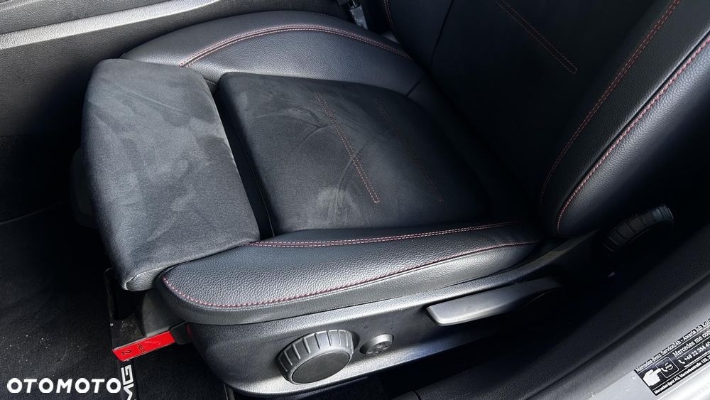 Mercedes-Benz CLA - 11