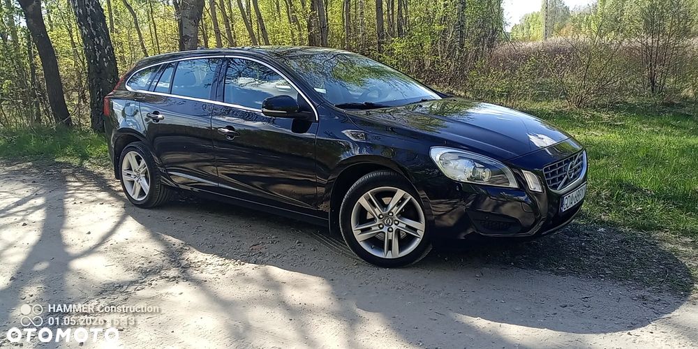 Volvo V60 - 11