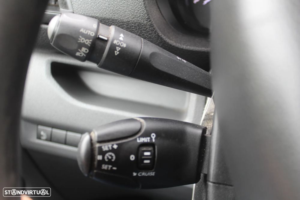 Citroën JUMPY 1.6 HDI - 3 LUG. A/C - 15