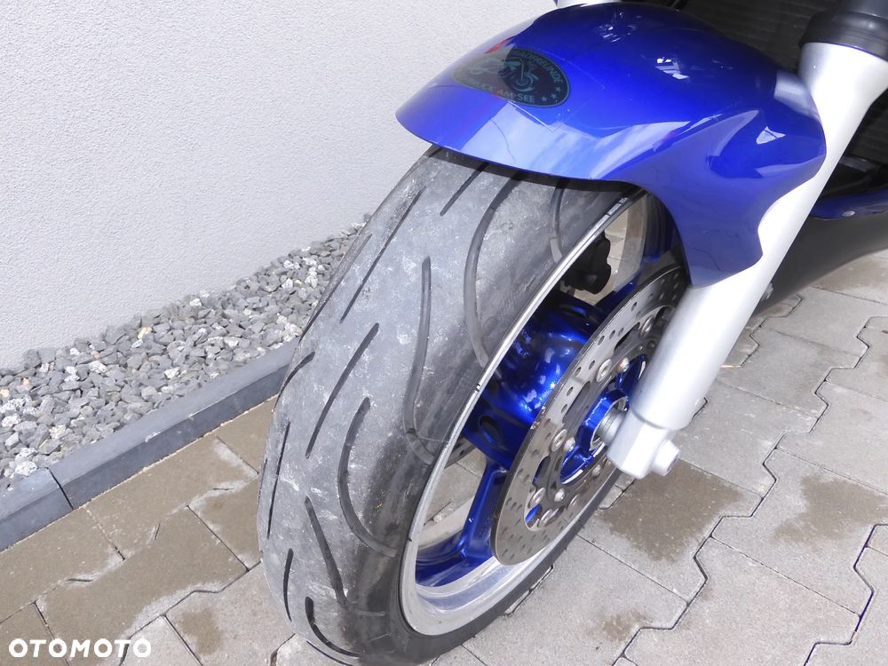 Yamaha R6 - 17