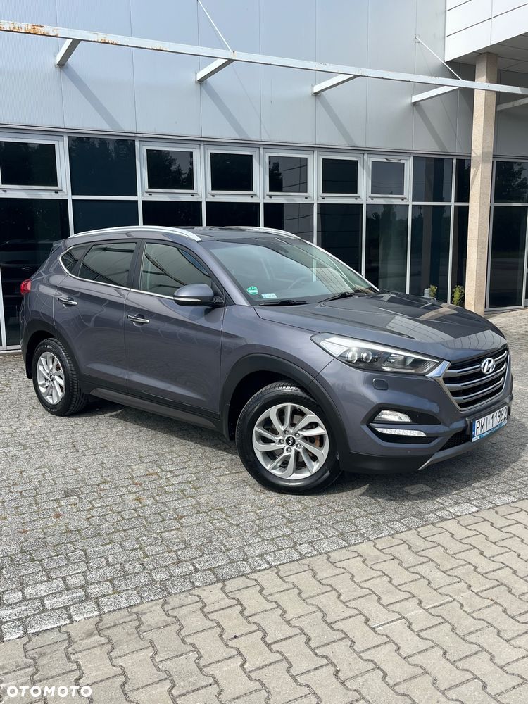 Hyundai Tucson 2.0 CRDI BlueDrive Style 2WD - 10