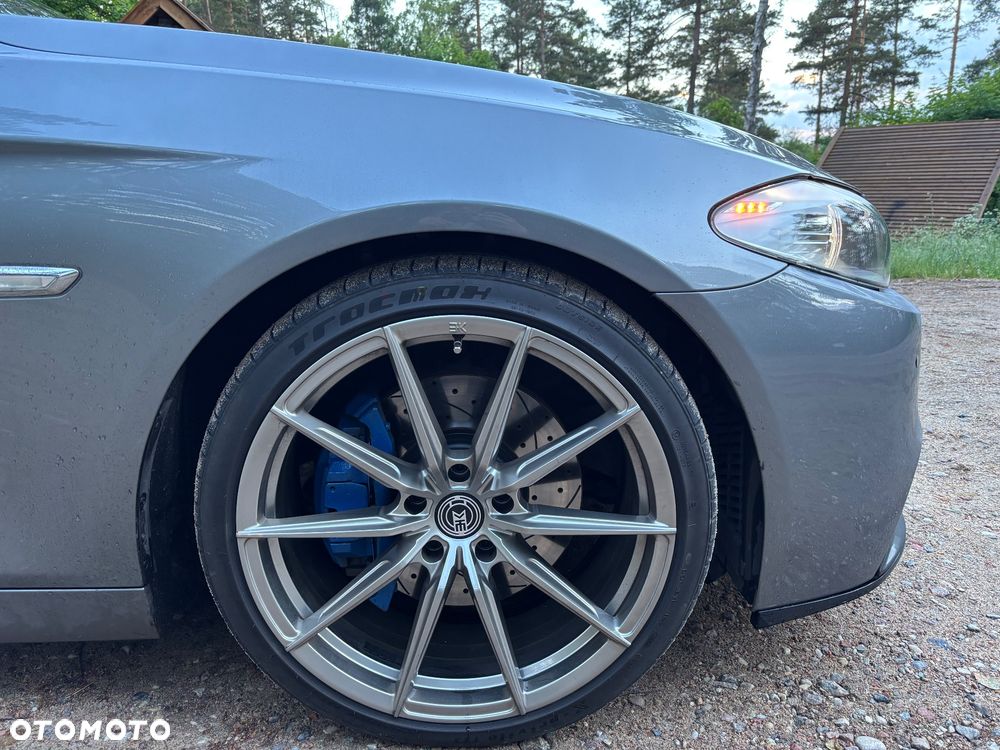 BMW Seria 5 535i - 10