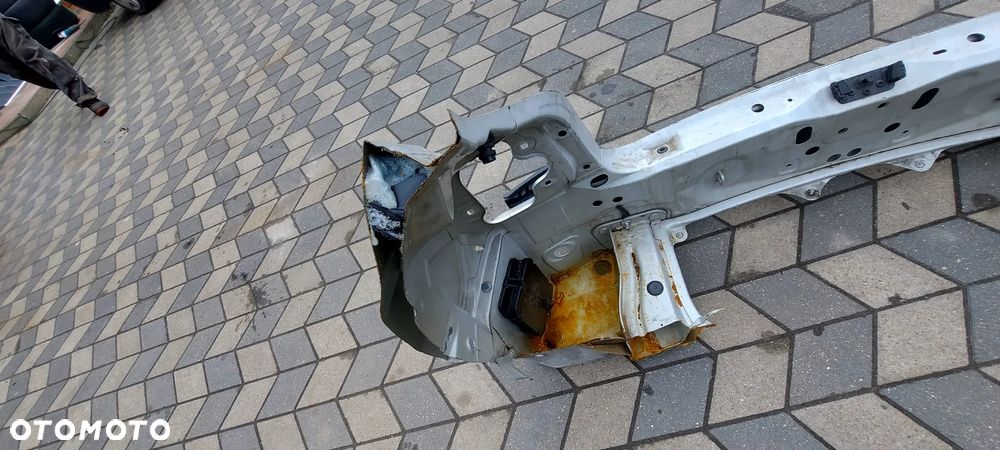 BMW E87 PAS TYŁ - 5
