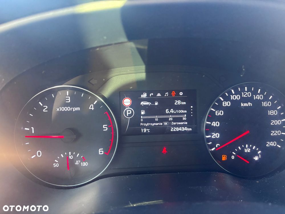 Kia Sportage 1.7 CRDI Business Line 2WD DCT - 6