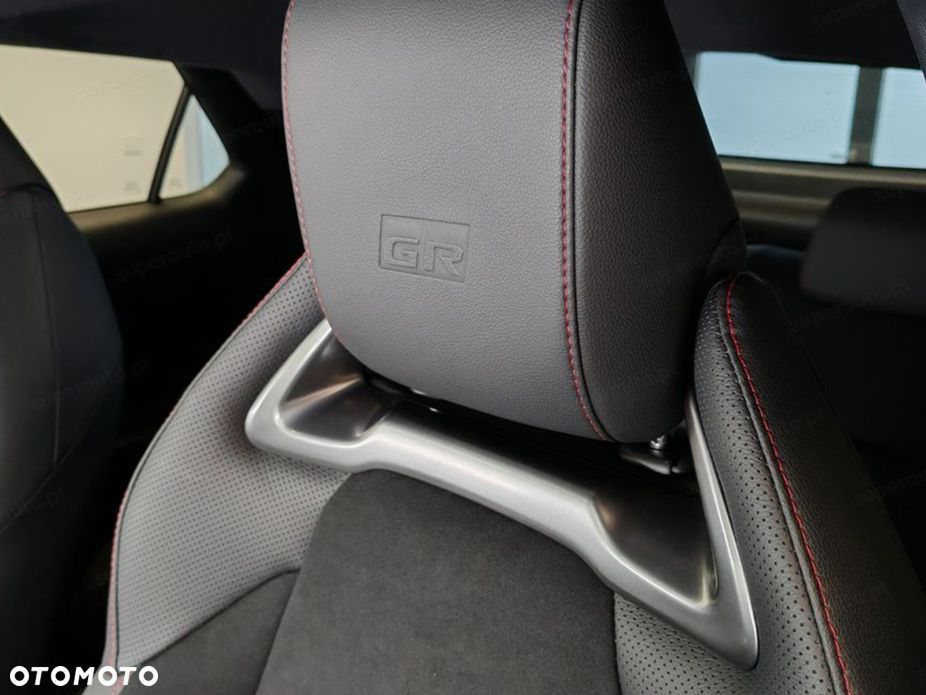 Toyota C-HR 1.8 Hybrid GR Sport - 9