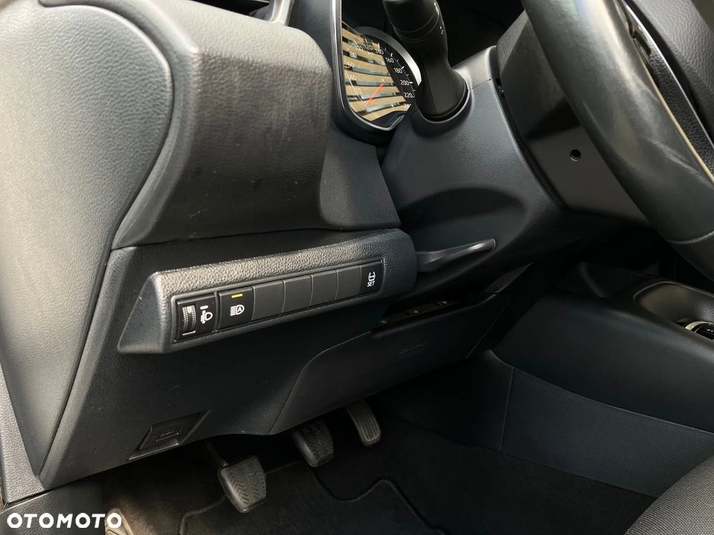 Toyota Corolla 1.5 Comfort - 27