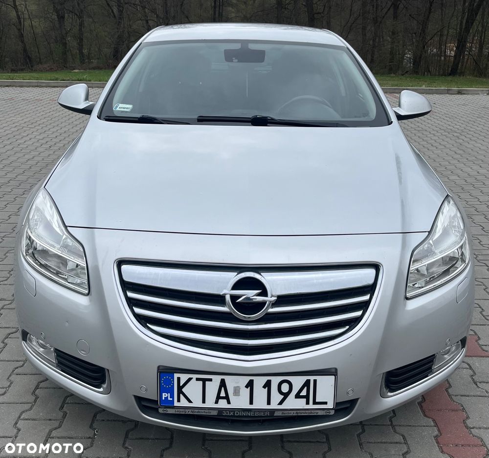 Opel Insignia - 1